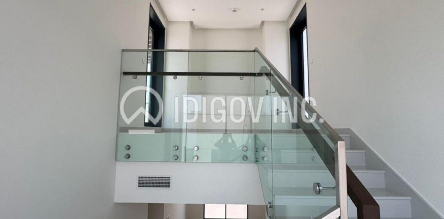 Вилла в Arabian Ranches 3, Дубай, 4 спальни, 505м², № 85329