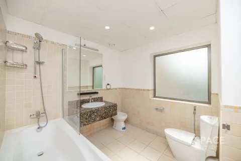 Снять в аренду квартиру в Джумейра Бич Резиденс, Дубай: 3 спальни, 178м², № 71377 - фото 12