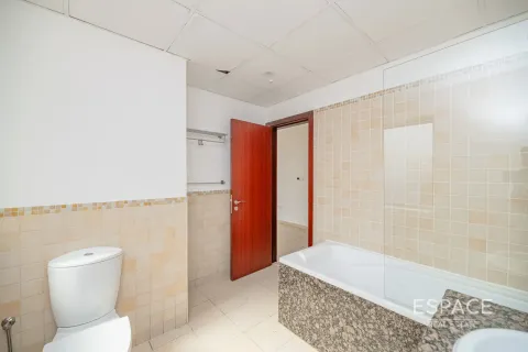 Снять в аренду квартиру в Джумейра Бич Резиденс, Дубай: 3 спальни, 178м², № 71377 - фото 13