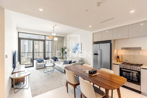 Appartement à EMAAR Beachfront, Dubai Harbour, Dubai, 2 chambres, 107 m², № 65788 - photo 4