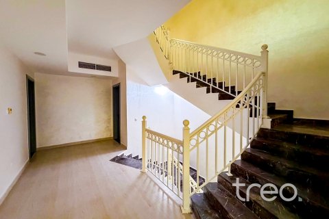 فيلا في Hacienda, فيلات, دبي 5 غرف نوم , 390.01 م² رقم 134569 - صورة 7