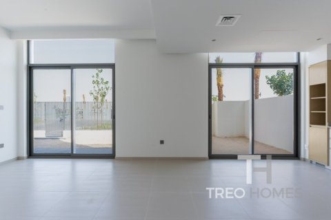 Maison de ville à Sun, Arabian Ranches 3, Dubai, 4 chambres, 225.48 m², № 134643 - photo 2