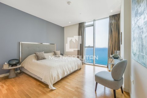 Apartment in Bluewaters Residences, Bluewaters, Dubai 3 bedrooms, 188 sq.m. № 5066 - photo 13
