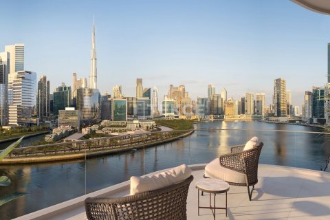 Apartment in Business Bay, Dubai 2 bedrooms, 125 sq.m. № 5057 - photo 1