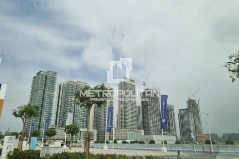 Apartamento en EMAAR Beachfront, Dubai Harbour, Dubai, 3 dormitorios, 181 m², № 5064 - foto 2