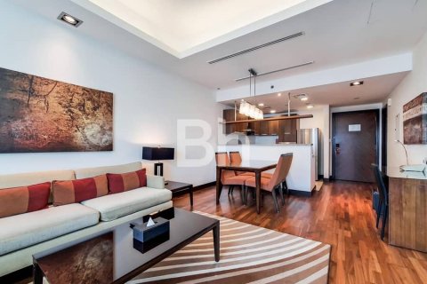 Penthouse in Al Sufouh, Dubai 3 bedrooms, 215 sq.m. № 56620 - photo 17
