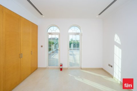 Villa à Jumeirah Park, Dubai, 4 chambres, 524.9 m², № 134811 - photo 14