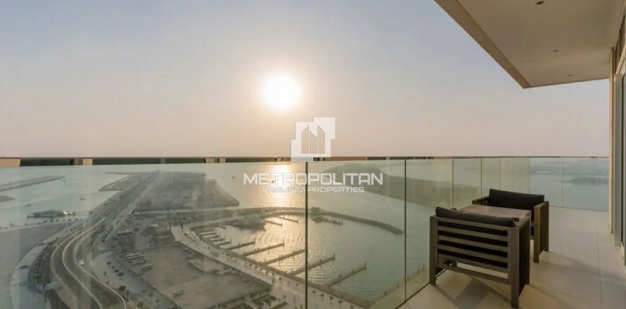 Appartement à EMAAR Beachfront, Dubai Harbour, Dubai, 2 chambres, 119 m², № 72751