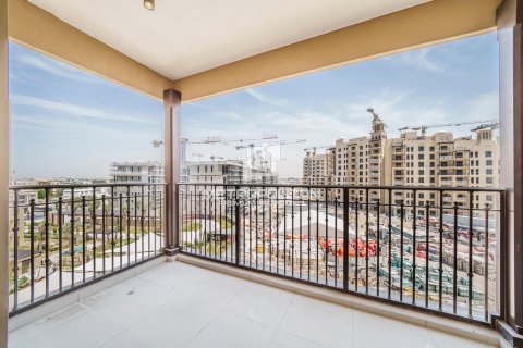 Apartment in Madinat Jumeirah Living, Umm Suqeim, Dubai 2 bedrooms, 120 sq.m. № 72750 - photo 1