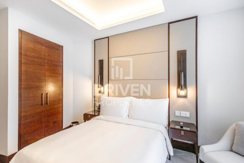 Appartement à The Address Residence Fountain Views, Downtown Dubai (Downtown Burj Dubai), Dubai, 3 chambres, 188 m², № 87683 - photo 2