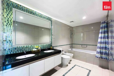 Apartment in Dubai Marina, Dubai 2 bedrooms, 140.5 sq.m. № 40285 - photo 22