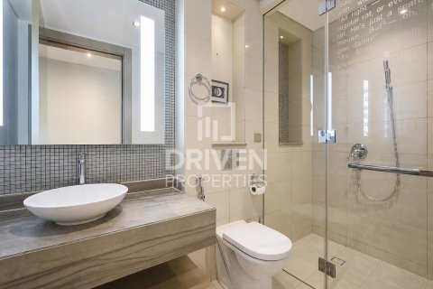 Apartment in DAMAC Towers by Paramount, Business Bay, Dubai 2 bedrooms, 129.51 sq.m. № 138435 - photo 24