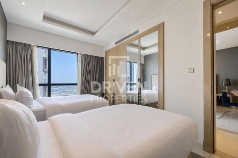 Apartment in DAMAC Towers by Paramount, Business Bay, Dubai 2 bedrooms, 129.51 sq.m. № 138435 - photo 17