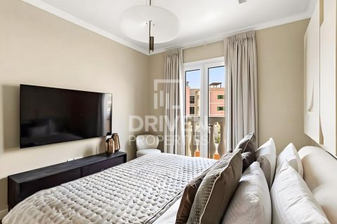 Villa in Jumeirah, Dubai 5 bedrooms, 791.53 sq.m. № 138433 - photo 13