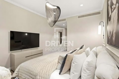 Villa in Jumeirah, Dubai 5 bedrooms, 791.53 sq.m. № 138433 - photo 16