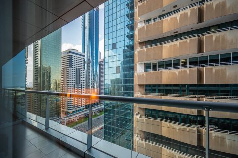Apartment in Sheikh Zayed Road, Dubai studio, 59.18 sq.m. № 138920 - photo 11