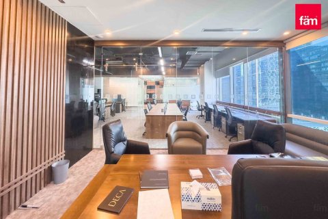 Office in Business Bay, Dubai 392.9 sq.m. № 84798 - photo 7