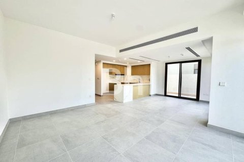 Adosado en Dubai Land, Dubai, 4 dormitorios, 254 m², № 22037 - foto 2