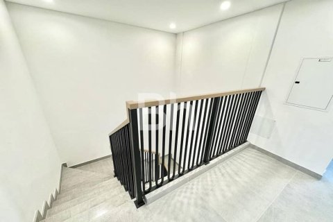 Adosado en Dubai Land, Dubai, 4 dormitorios, 254 m², № 22037 - foto 12