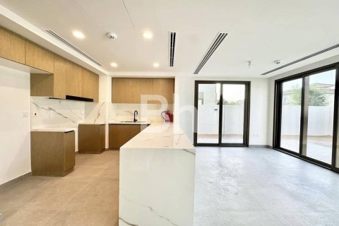 Adosado en Dubai Land, Dubai, 4 dormitorios, 254 m², № 22037 - foto 4