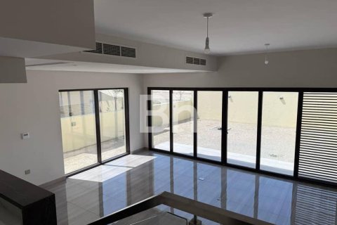 Villa in DAMAC Hills (Akoya by DAMAC), Dubai 4 bedrooms, 273 sq.m. № 22039 - photo 6
