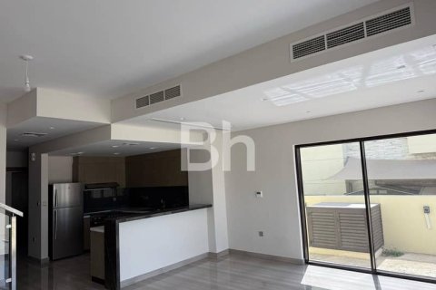 Villa in DAMAC Hills (Akoya by DAMAC), Dubai 4 bedrooms, 273 sq.m. № 22039 - photo 3