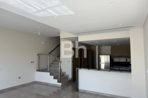 Villa in DAMAC Hills (Akoya by DAMAC), Dubai 4 bedrooms, 273 sq.m. № 22039 - photo 1
