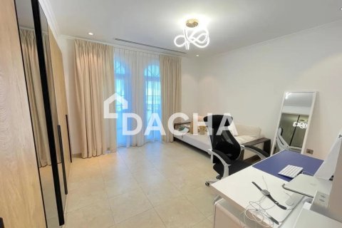 Townhouse in Legacy, Jumeirah Park, Dubai 3 bedrooms, 297 sq.m. № 110431 - photo 11