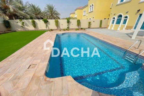 Townhouse in Legacy, Jumeirah Park, Dubai 3 bedrooms, 297 sq.m. № 110431 - photo 7