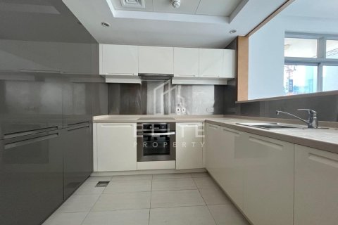 Снять в аренду квартиру в Claren Towers, Даунтаун Дубай (Даунтаун Бурдж Дубай), Дубай: студию, 81м², № 42153 - фото 8