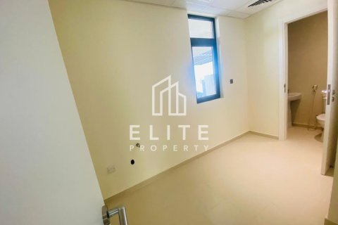 Villa en Dubai, 3 dormitorios, № 42161 - foto 20