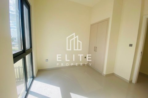 Villa en Dubai, 3 dormitorios, № 42161 - foto 8