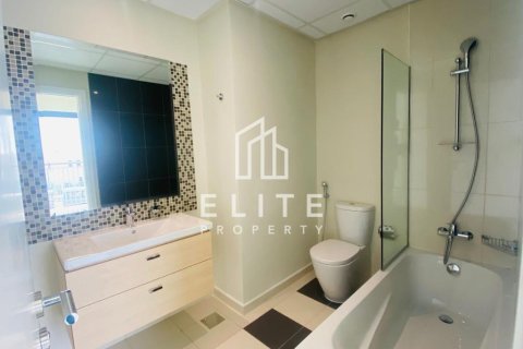 Villa en Dubai, 3 dormitorios, № 42161 - foto 15