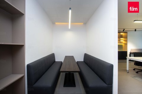 Снять в аренду офис в Бизнес-Бэе, Дубай: 77.7м², № 58977 - фото 8