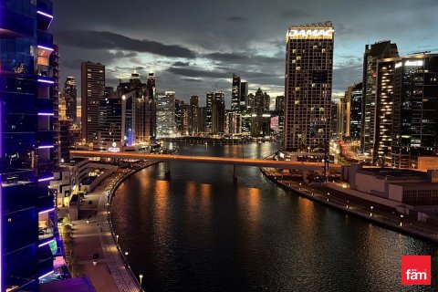 Apartamento en Business Bay, Dubai, 1 dormitorio, 72.4 m², № 58978 - foto 1