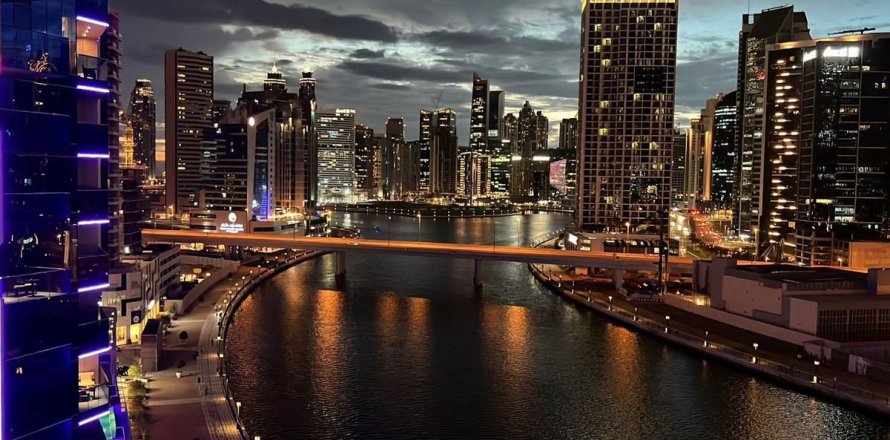 Apartamento en Business Bay, Dubai, 1 dormitorio, 72.4 m², № 58978