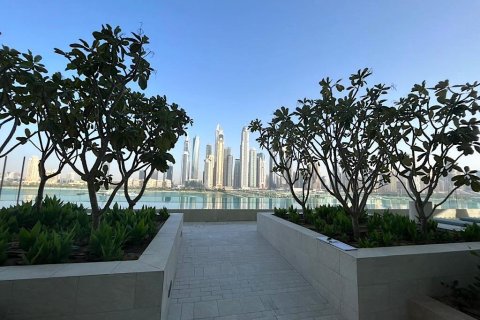 Apartment in Dubai Harbour, Dubai 2 bedrooms, 119.30 sq.m. № 4022 - photo 8