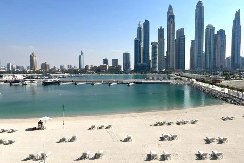 Apartment in Dubai Harbour, Dubai 2 bedrooms, 119.30 sq.m. № 4022 - photo 2