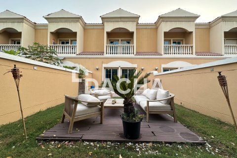 Townhouse in Jumeirah Village Triangle, Dubai 1 bedroom, 152 sq.m. № 112748