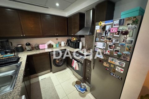 Townhouse in Jumeirah Village Triangle, Dubai 1 bedroom, 152 sq.m. № 112748 - photo 4