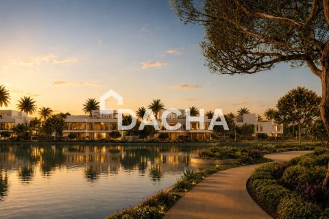 Villa in Dubai 5 bedrooms, 963 sq.m. № 112738 - photo 9