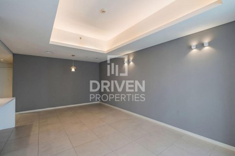 Apartment in Jumeirah Village Circle, Dubai 2 bedrooms, 125.42 sq.m. № 129428 - photo 4