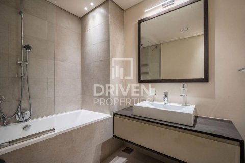 Apartment in Jumeirah Village Circle, Dubai 2 bedrooms, 125.42 sq.m. № 129428 - photo 15