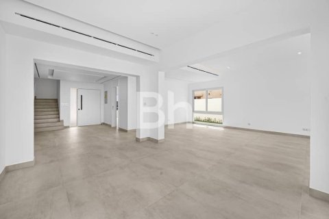 Villa en Dubai, 5 dormitorios, 549 m², № 23983 - foto 29