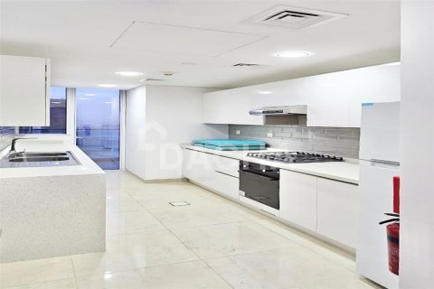 Apartamento en Business Bay, Dubai, 2 dormitorios, 146.7 m², № 6773 - foto 2