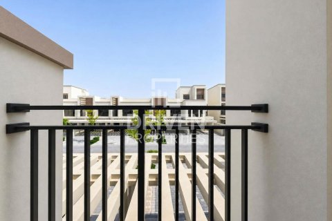 Townhouse in Damac Lagoons, Dubai 4 bedrooms, 144 sq.m. № 137002 - photo 20