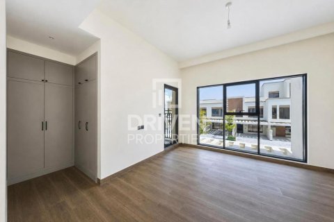 Townhouse in Damac Lagoons, Dubai 4 bedrooms, 144 sq.m. № 137002 - photo 5