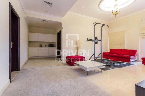 Villa en The Villa, Dubai, 5 dormitorios, 658.5 m², № 136999 - foto 6