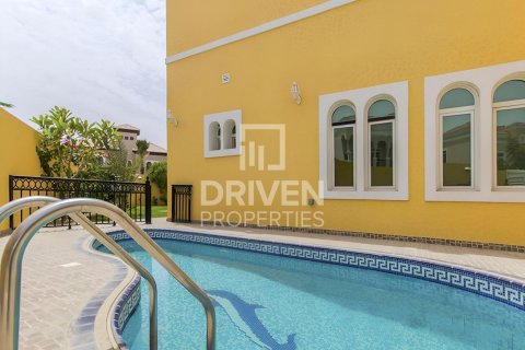 Villa en The Villa, Dubai, 5 dormitorios, 658.5 m², № 136999 - foto 12