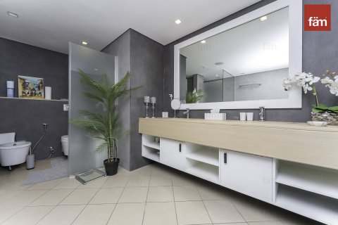 Apartment in Palm Jumeirah, Dubai 1 bedroom, 106.9 sq.m. № 60596 - photo 20